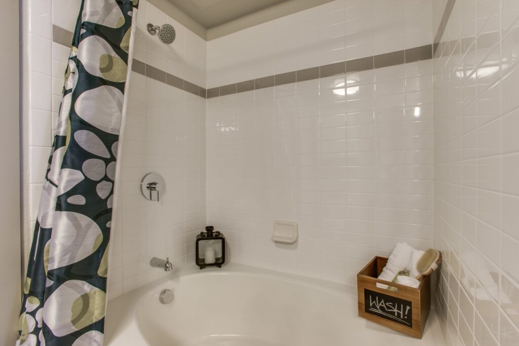 Bathroom soaking tub/shower